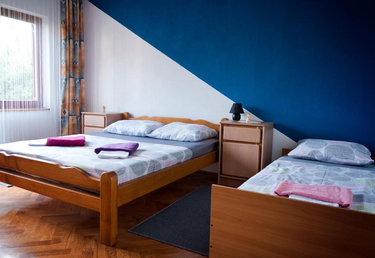 Kuca Za Odmor Mazuran Villa Karlovac Exteriör bild